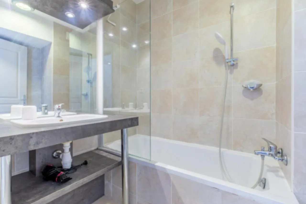 Bright Apartment In The Heart Of Κάννες